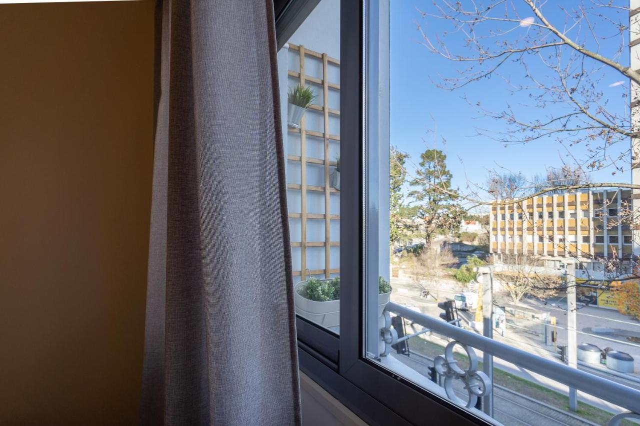 Gaya Avenue Flats - Elegant Contemporary Flats With Balcony Apartment Вила Нова ди Гая Екстериор снимка